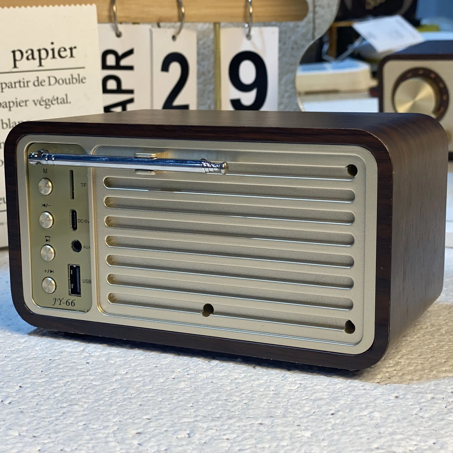 Retro Radio Speaker with Bluetooth